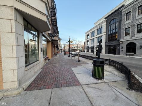 27 E Main Street Carmel IN 46032