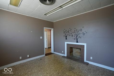 105 S Madison Avenue Greenwood IN 46142