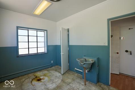 105 S Madison Avenue Greenwood IN 46142