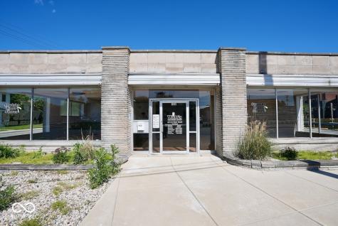 105 S Madison Avenue Greenwood IN 46142