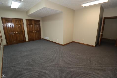 386 Meridian Parke Lane Greenwood IN 46142