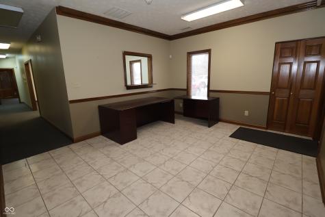 386 Meridian Parke Lane Greenwood IN 46142