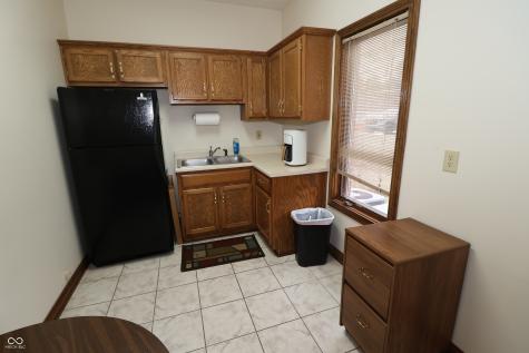 386 Meridian Parke Lane Greenwood IN 46142