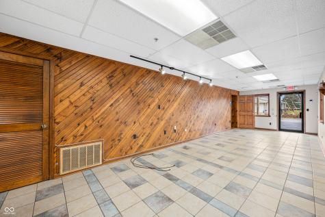 1441 Central Avenue Columbus IN 47201