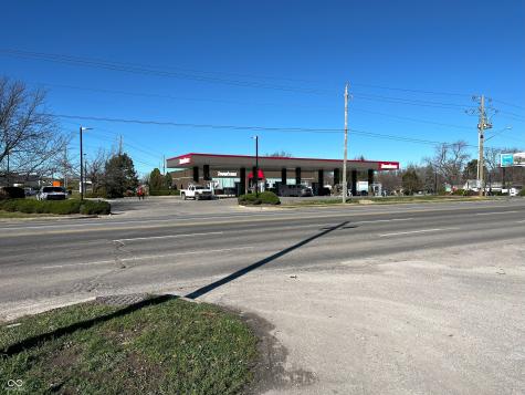 7027 Pendleton Pike Indianapolis IN 46226