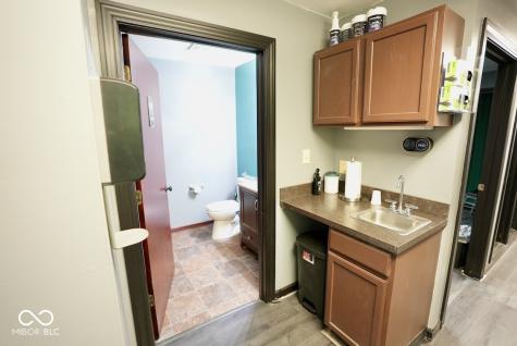 5128 E Stop 11 Road Indianapolis IN 46237