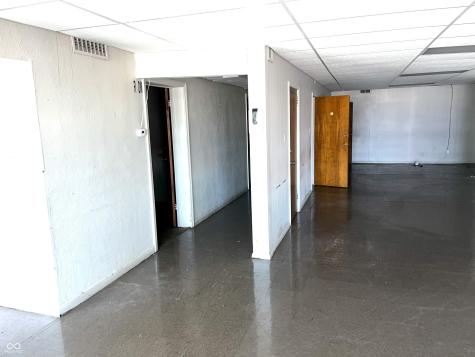 7017 Pendleton Pike Indianapolis IN 46226