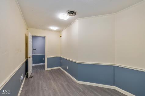 10 W Boyd Avenue Greenfield IN 46140