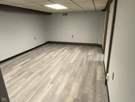 11903 E Welland Street Cumberland IN 46229