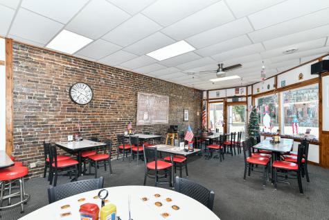 1535 S A Street Elwood IN 46036