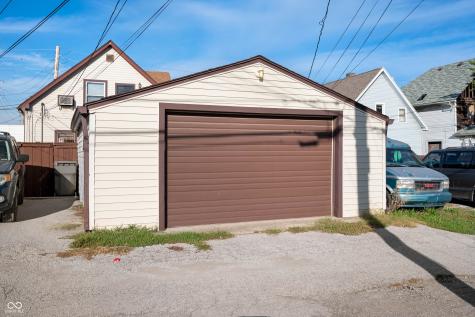 2023 Shelby Street Indianapolis IN 46203