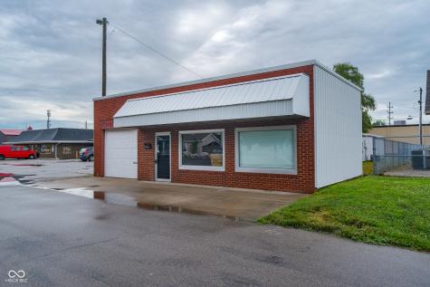 2305 Cottage Avenue Columbus IN 47201