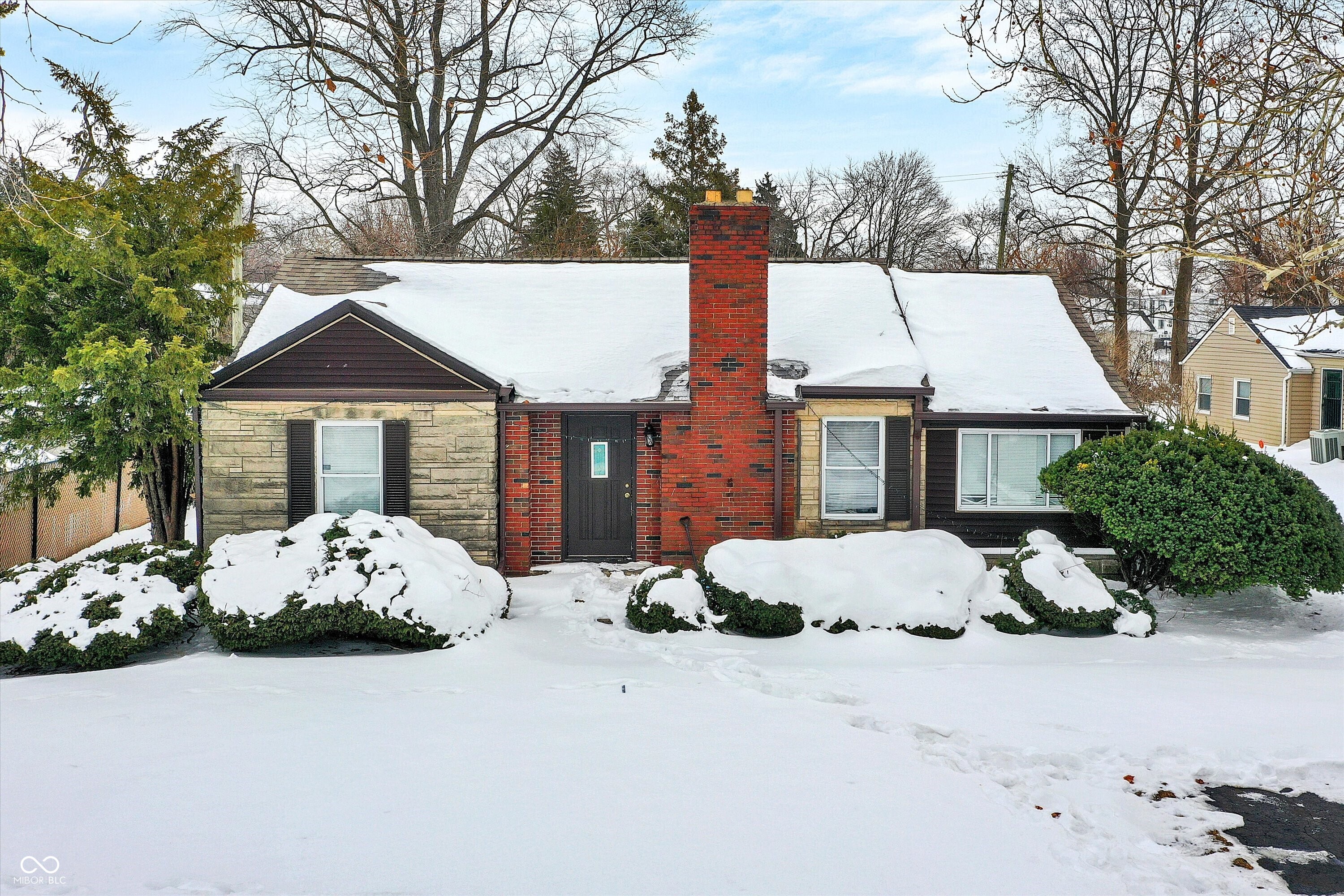 1109 N Shadeland Avenue Indianapolis IN 46219