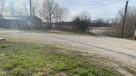 2870 S State Road 61 Road Winslow IN 47598