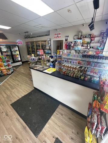 2870 S State Road 61 Road Winslow IN 47598