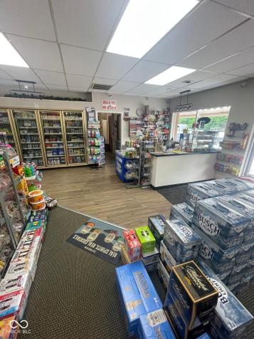 2870 S State Road 61 Road Winslow IN 47598