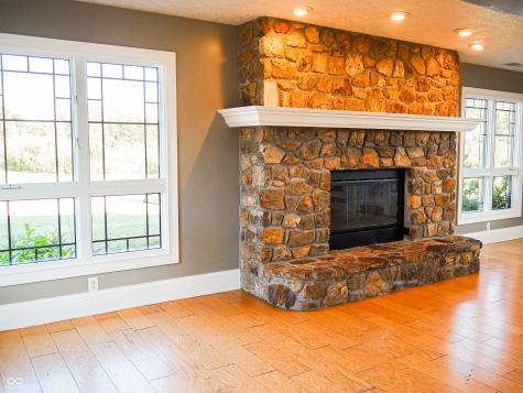 10601 Cumberland Road Fishers IN 46037