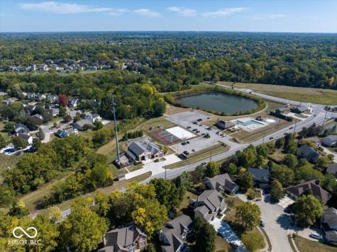 10601 Cumberland Road Fishers IN 46037