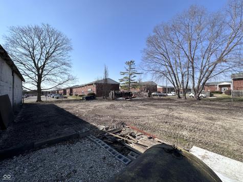 2250 N Mitthoefer Road Indianapolis IN 46229
