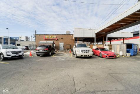 822 N Illinois Street Indianapolis IN 46204