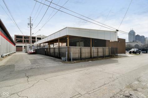 822 N Illinois Street Indianapolis IN 46204