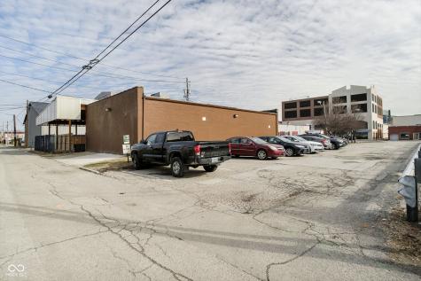822 N Illinois Street Indianapolis IN 46204