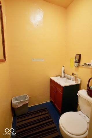 5243 Rockville Road Indianapolis IN 46224