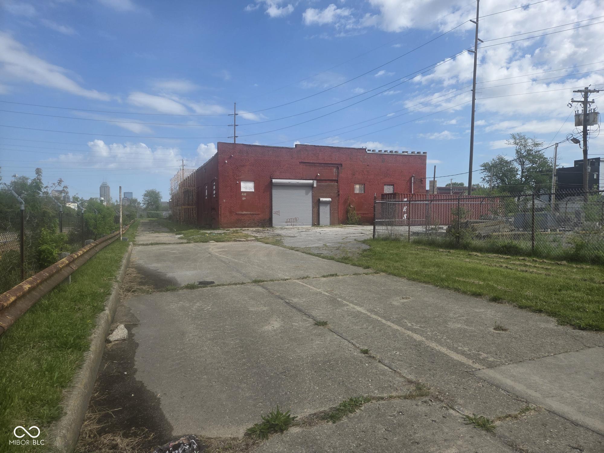 1703 Madison Avenue Indianapolis IN 46225