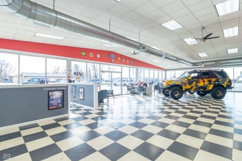 2260 W Main Street Greenfield IN 46140
