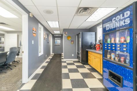2260 W Main Street Greenfield IN 46140