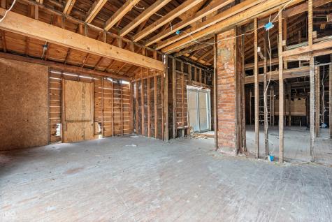 6328 N College Avenue Indianapolis IN 46220