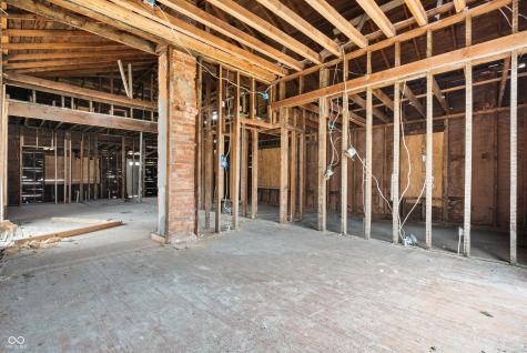 6328 N College Avenue Indianapolis IN 46220