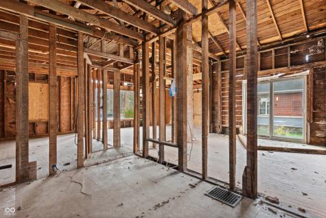 6328 N College Avenue Indianapolis IN 46220
