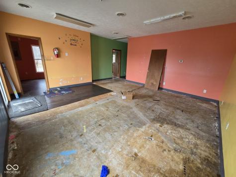 5625 N State Highway 7 Scipio IN 47273