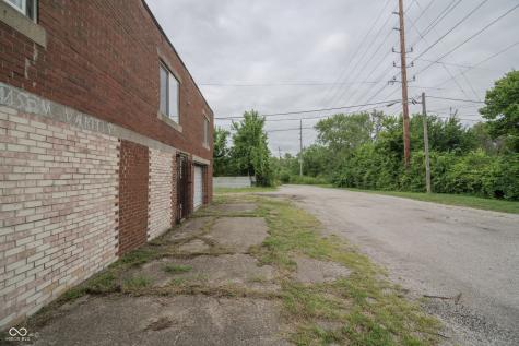 1028 Vandeman Street Indianapolis IN 46203