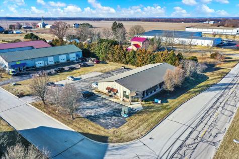1502 Southpark Court Columbus IN 47201