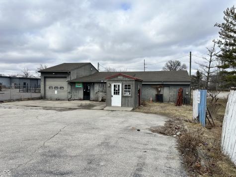 1302 E Wabash Avenue Crawfordsville IN 47933