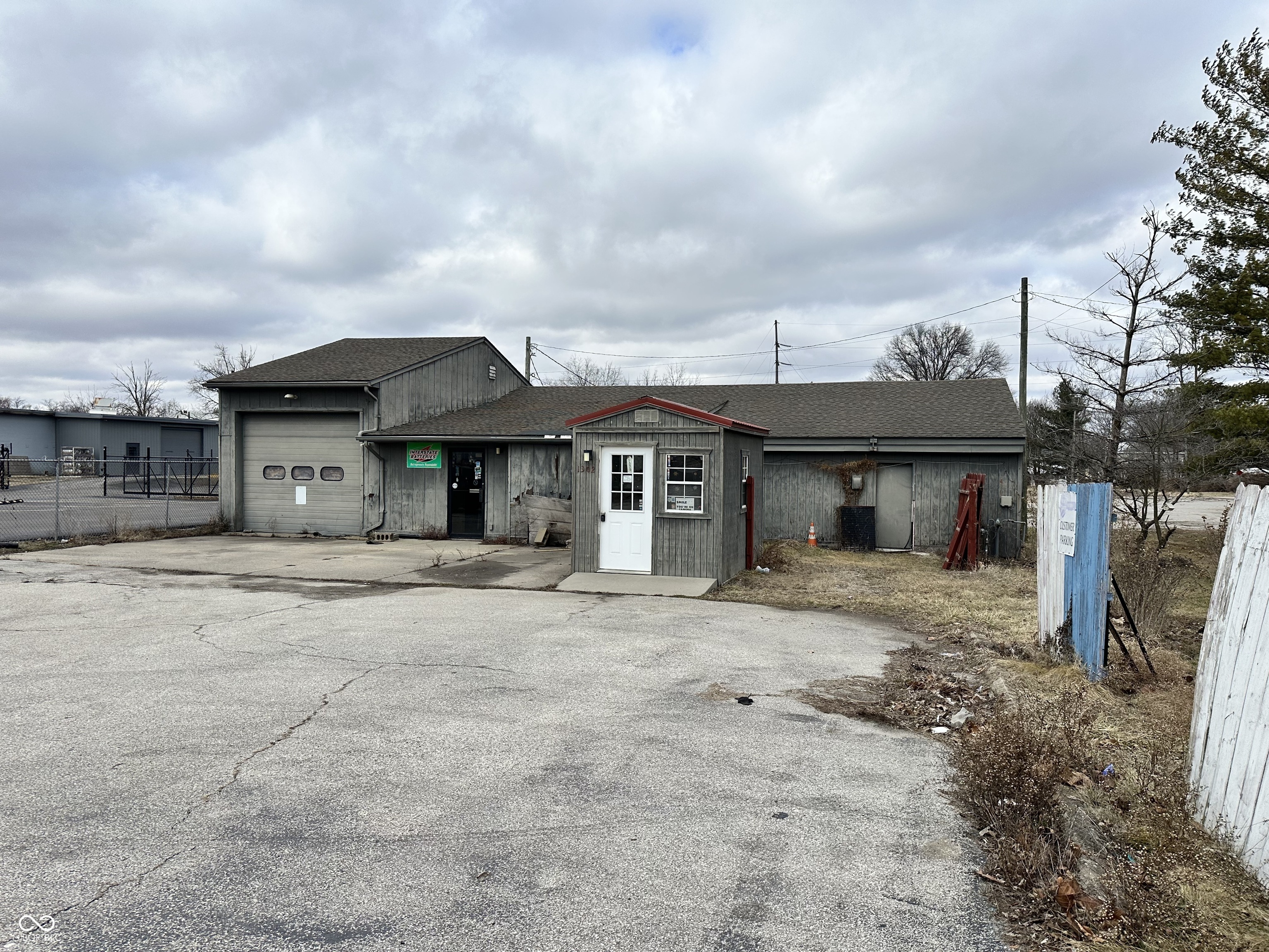 1302 E Wabash Avenue Crawfordsville IN 47933