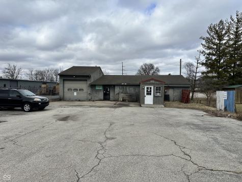 1302 E Wabash Avenue Crawfordsville IN 47933