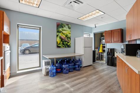 8770 Purdue Road Indianapolis IN 46268