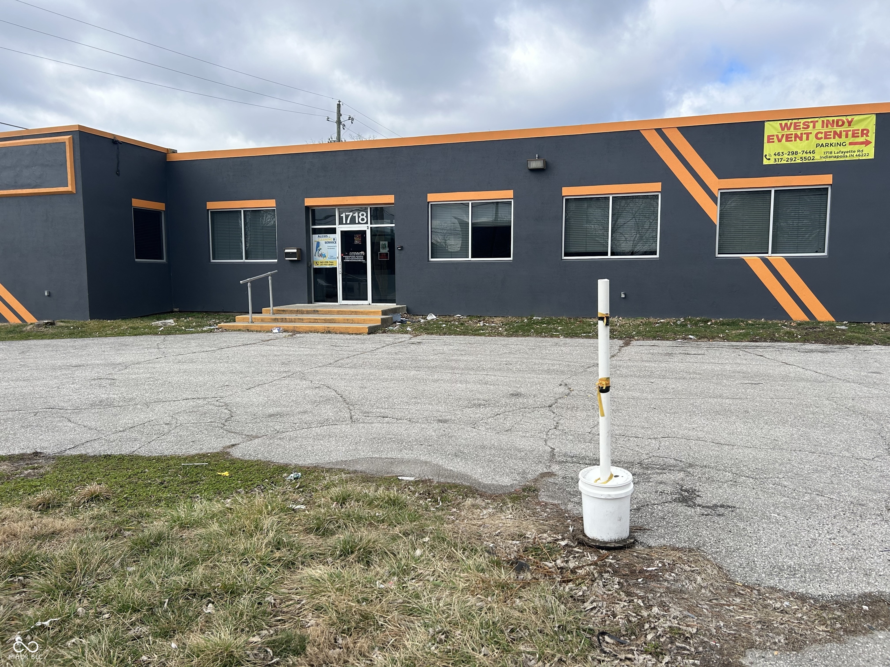 1718 Lafayette Road Indianapolis IN 46222