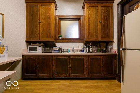 105 S Chestnut Street Seymour IN 47274