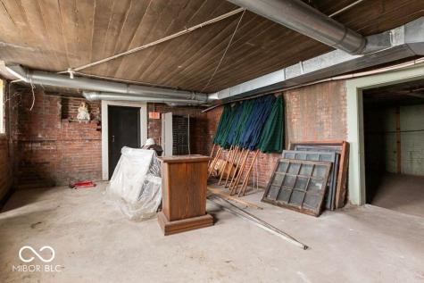 105 S Chestnut Street Seymour IN 47274
