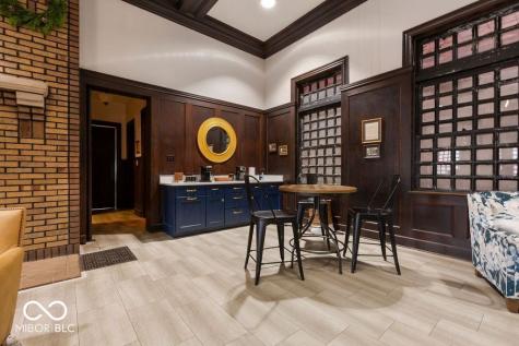 105 S Chestnut Street Seymour IN 47274