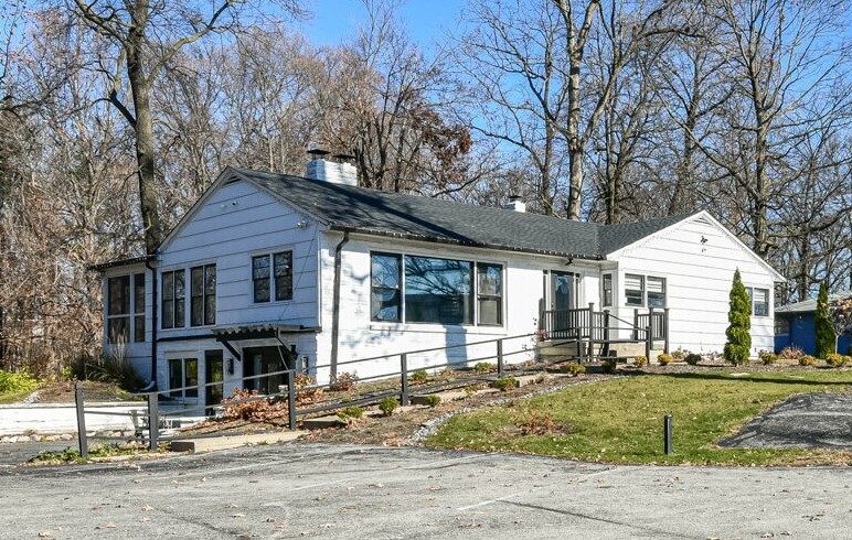 3902 W 86th Street Indianapolis IN 46268