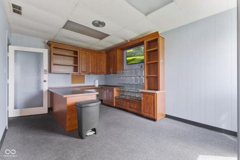 695 Industrial Drive Franklin IN 46131