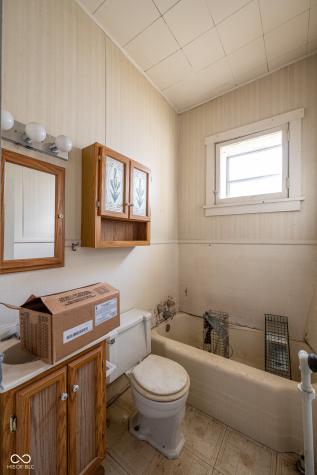 109 W Walnut Street Greencastle IN 46135
