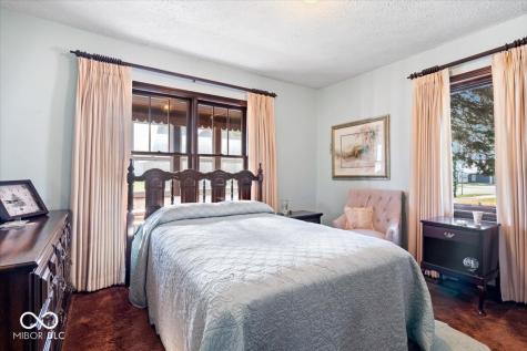 260 W Jackson Street Cicero IN 46034