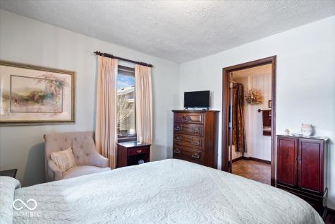 260 W Jackson Street Cicero IN 46034
