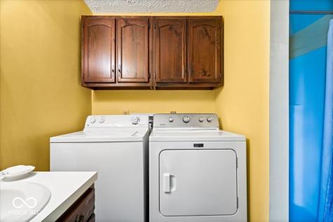 260 W Jackson Street Cicero IN 46034